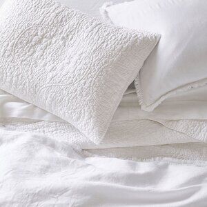 Pottery Barn Belgian Flax Linen Floral Stitch Quilted King Shams Set of 2